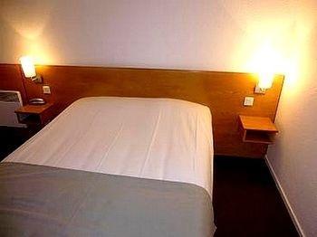 Hostellerie Des Enclos Guimiliau Zewnętrze zdjęcie